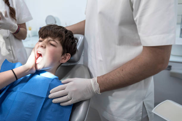 Best Broken Tooth Emergency  in Prairie Village, KS